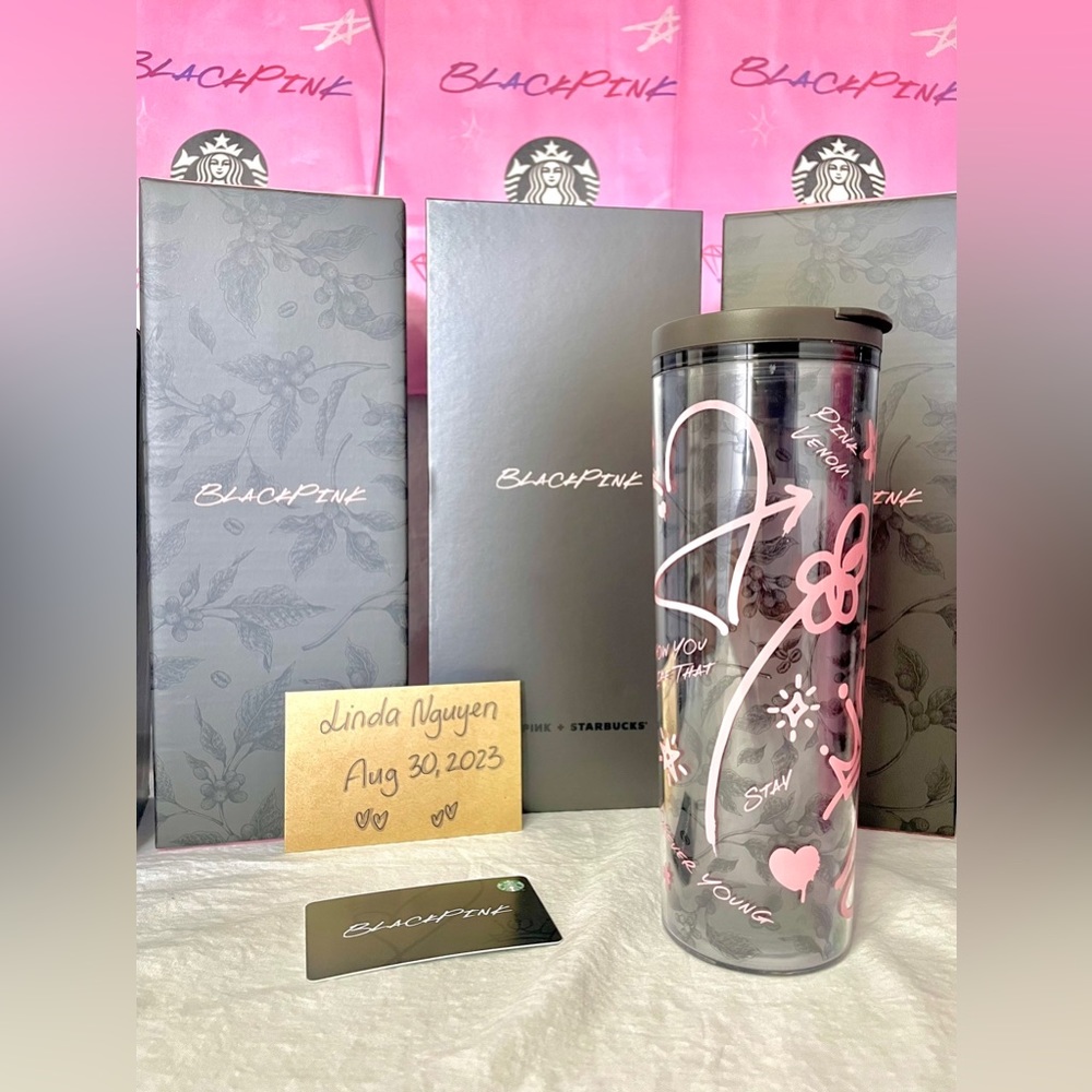 Starbucks x Black Pink collection